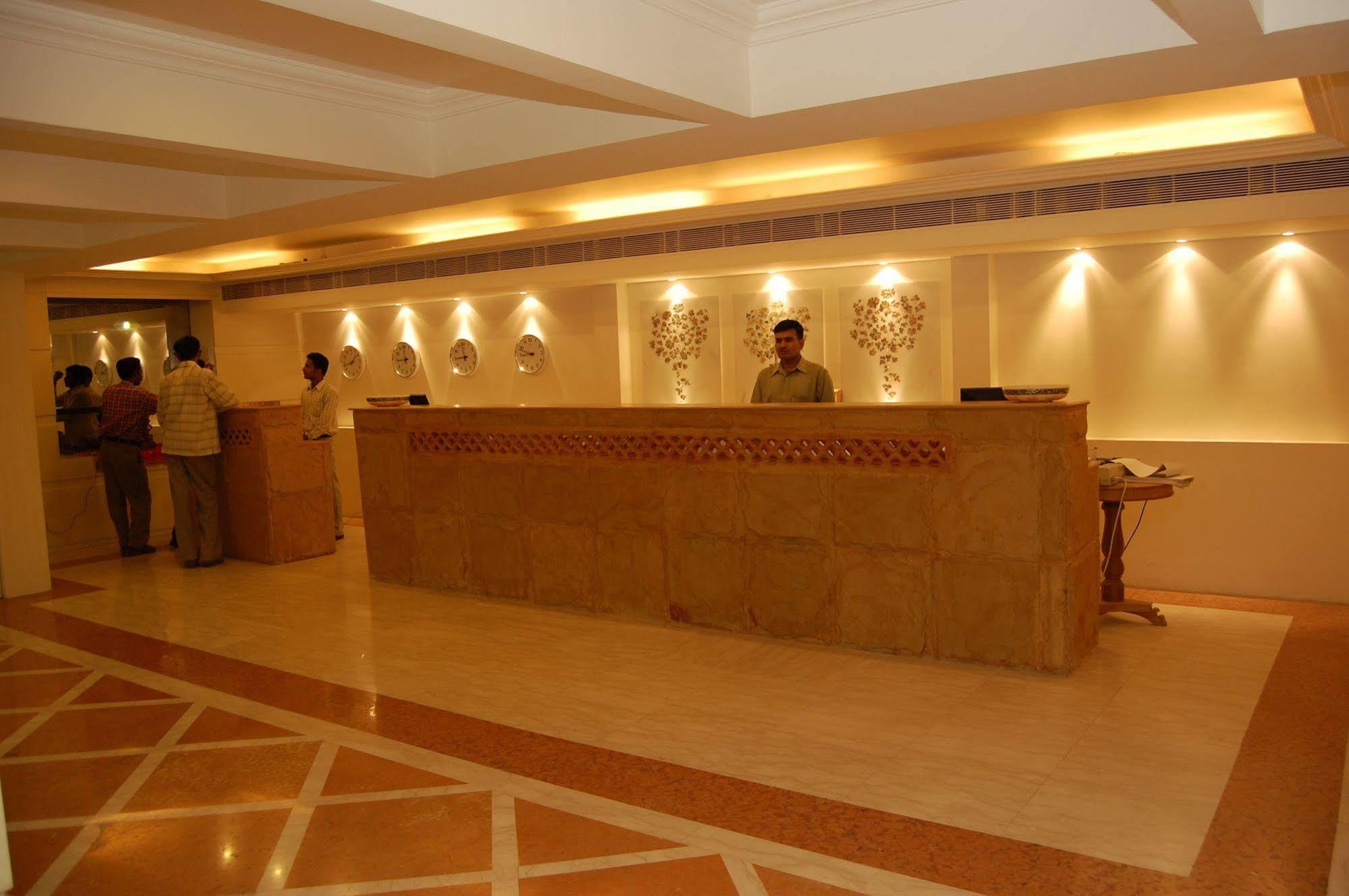 Hotel Mapple Abhay Jodhpur Jodhpur  Esterno foto
